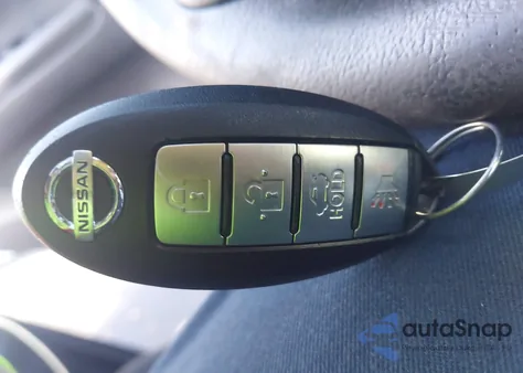 2017 Nissan Sentra Sr z USA, uszkodzony, nr VIN 3N1AB7AP8HY398212